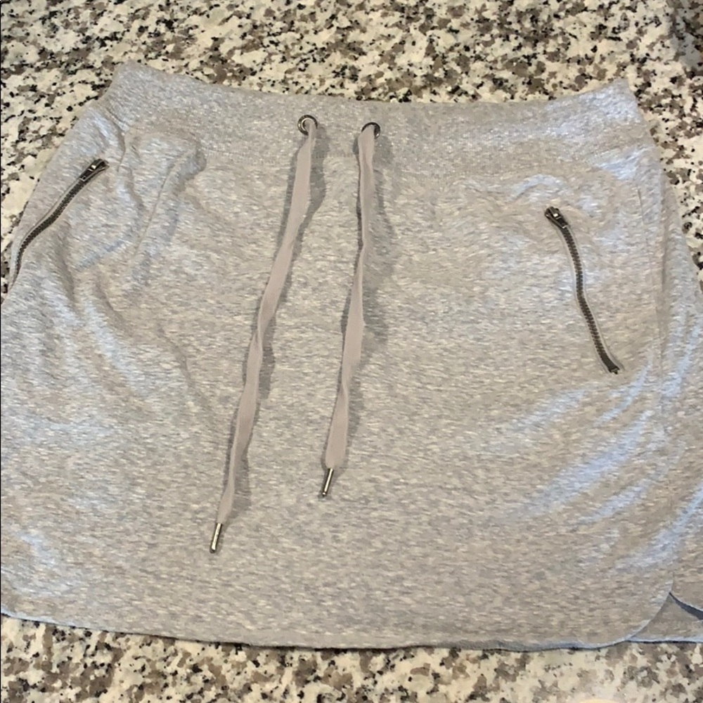 Gray active skirt